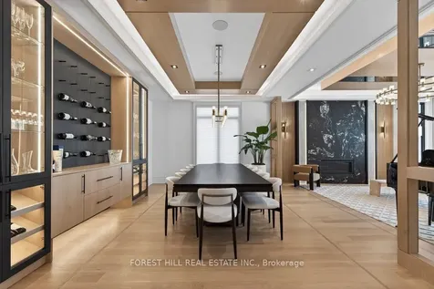 188 Burbank Drive Toronto ON M2K 1P4