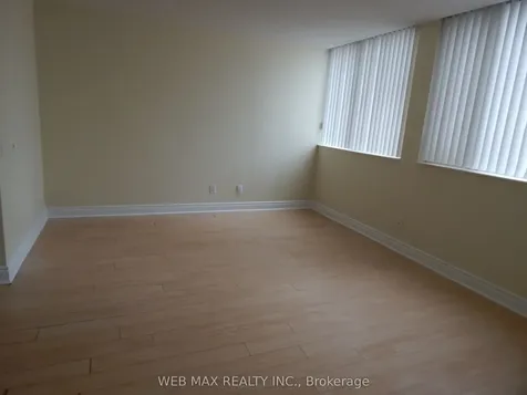 5 Northtown Way Toronto ON M2N 7A1