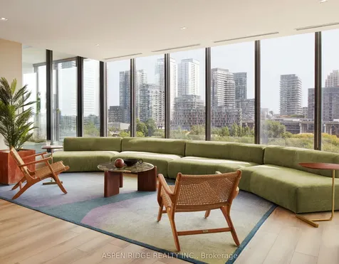 9 Tecumseth Street Toronto ON M5V 3G4