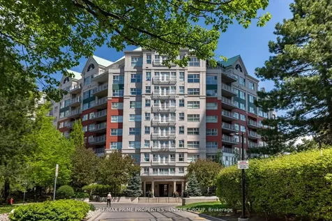 18 Concorde Place Toronto ON M3C 3T9