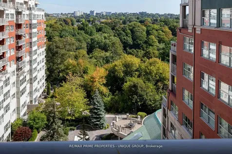 18 Concorde Place Toronto ON M3C 3T9