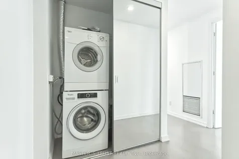 101 Peter Street Toronto ON M5V 0G6