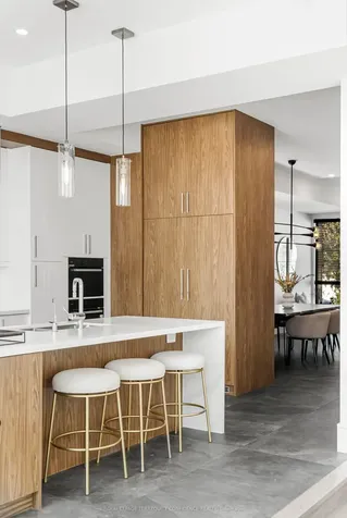 299 Hounslow Avenue Toronto ON M2R 1H4