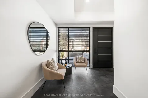 299 Hounslow Avenue Toronto ON M2R 1H4