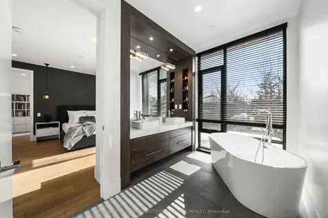299 Hounslow Avenue Toronto ON M2R 1H4