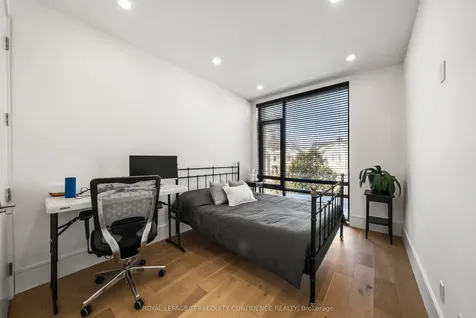 299 Hounslow Avenue Toronto ON M2R 1H4