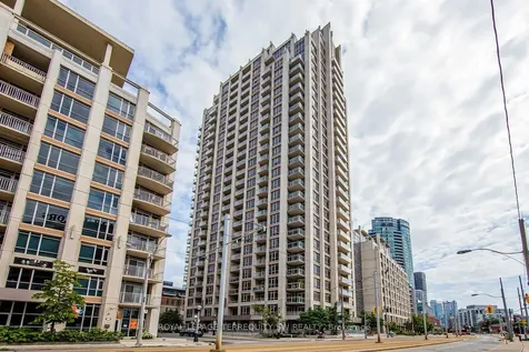 21 Grand Magazine Street Toronto ON M5V 1B5