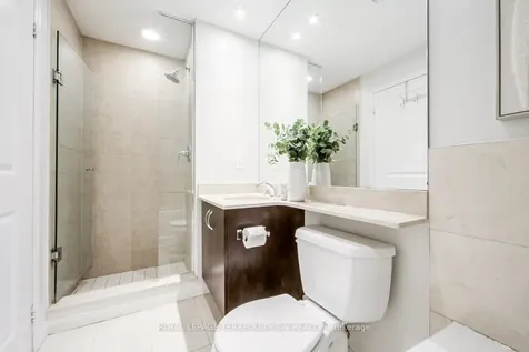 21 Grand Magazine Street Toronto ON M5V 1B5