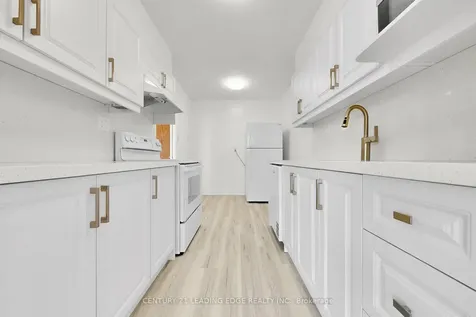 260 Seneca Hill Drive Toronto ON M2J 4S6
