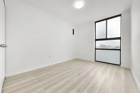 260 Seneca Hill Drive Toronto ON M2J 4S6