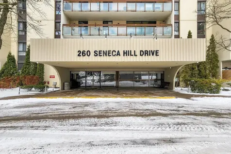 260 Seneca Hill Drive Toronto ON M2J 4S6