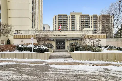 260 Seneca Hill Drive Toronto ON M2J 4S6