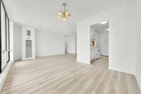 260 Seneca Hill Drive Toronto ON M2J 4S6