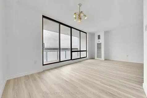 260 Seneca Hill Drive Toronto ON M2J 4S6