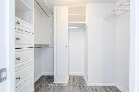 8 Rean Drive Toronto ON M2K 1H1