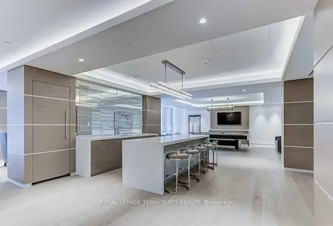 188 Cumberland Street Toronto ON M5R 0B6