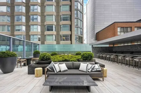 188 Cumberland Street Toronto ON M5R 0B6