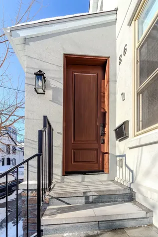 26 Bishop Street Toronto ON M5R 1N2