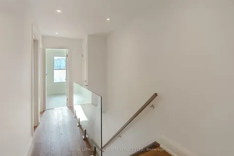 26 Bishop Street Toronto ON M5R 1N2