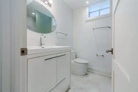 26 Bishop Street Toronto ON M5R 1N2