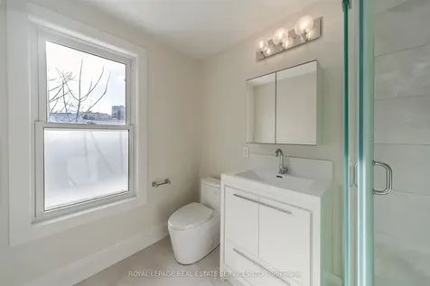 26 Bishop Street Toronto ON M5R 1N2