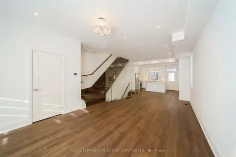 26 Bishop Street Toronto ON M5R 1N2