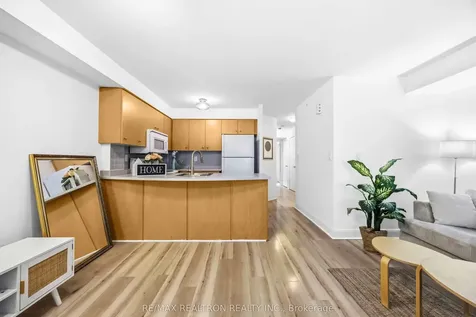 415 Jarvis Street Toronto ON M4Y 3C1
