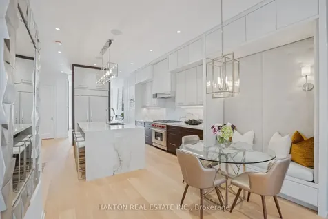 132B Balmoral Avenue Toronto ON M4V 1J4