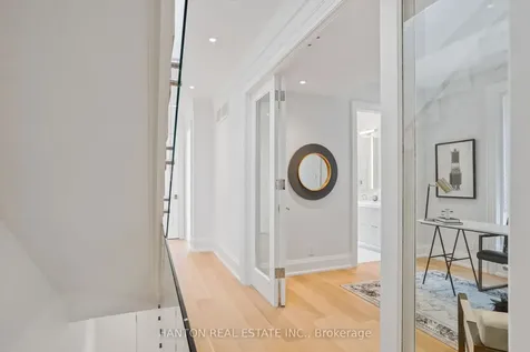 132B Balmoral Avenue Toronto ON M4V 1J4