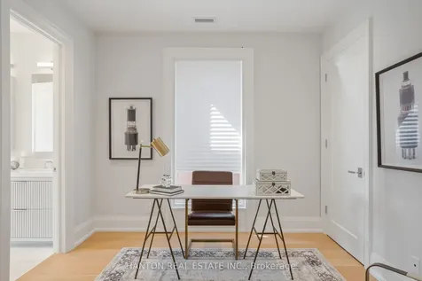132B Balmoral Avenue Toronto ON M4V 1J4