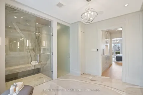 132B Balmoral Avenue Toronto ON M4V 1J4
