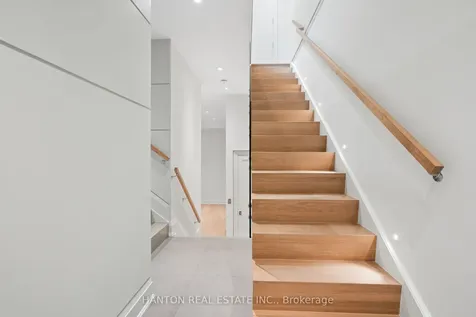 132B Balmoral Avenue Toronto ON M4V 1J4
