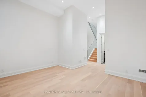 132B Balmoral Avenue Toronto ON M4V 1J4