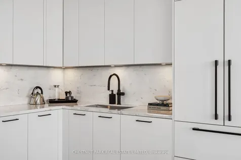 33 Frederick Todd Way Toronto ON M4G 0C9