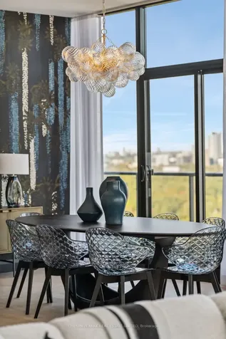 33 Frederick Todd Way Toronto ON M4G 0C9