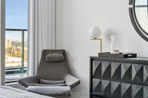 33 Frederick Todd Way Toronto ON M4G 0C9