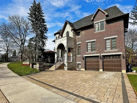 41 Glentworth Road Toronto ON M2J 2E7