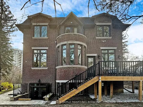 41 Glentworth Road Toronto ON M2J 2E7