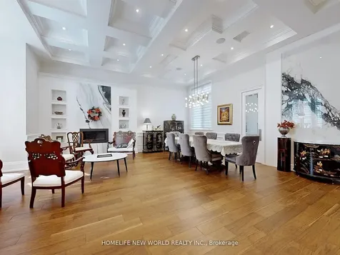 41 Glentworth Road Toronto ON M2J 2E7