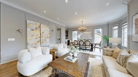 11 Tremont Crescent Toronto ON M3B 2R9