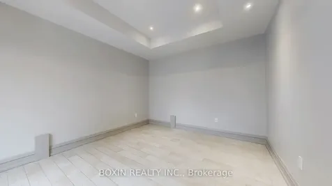 11 Tremont Crescent Toronto ON M3B 2R9