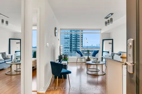 18 Valley Woods Road Toronto ON M3A 0A1