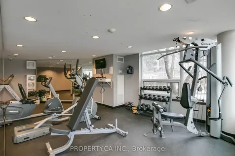 18 Valley Woods Road Toronto ON M3A 0A1