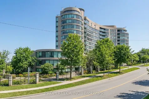 18 Valley Woods Road Toronto ON M3A 0A1