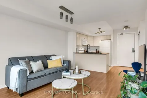 18 Valley Woods Road Toronto ON M3A 0A1