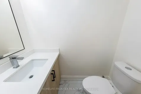 10 Tangreen Court Toronto ON M2M 4B9