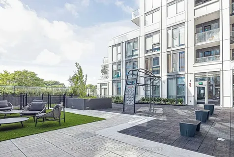 2020 Bathurst Street Toronto ON M5P 0A6