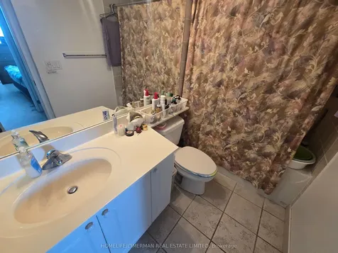 219 Fort York Boulevard Toronto ON M5V 1B1