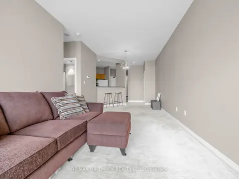 1 Leaside Park Drive Toronto ON M4H 1R1