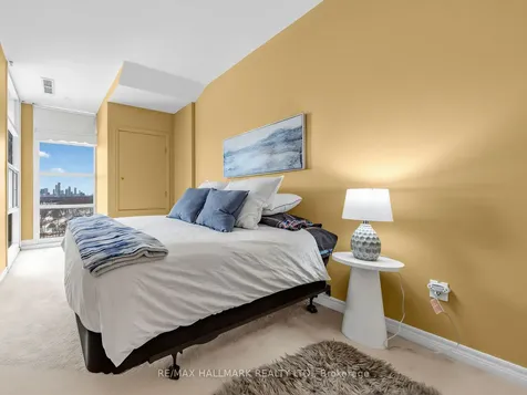 1 Leaside Park Drive Toronto ON M4H 1R1